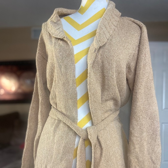 August Silk cardigan - Picture 1 of 5